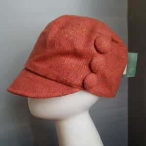 Women's hats - many colors